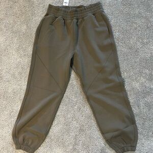 NWT Abercrombie Neoknit Joggers